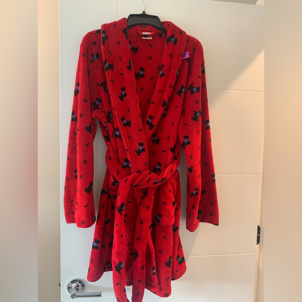 Vintage Cabernet Scottie dog robe size medium